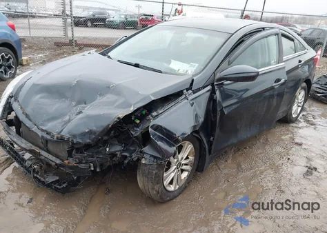 2013 Hyundai Sonata Gls z USA, uszkodzony, nr VIN 5NPEB4AC8DH504983